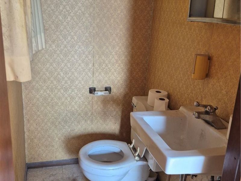 1093 E Schaaf Road , Independence, OH 44131 Photo 15