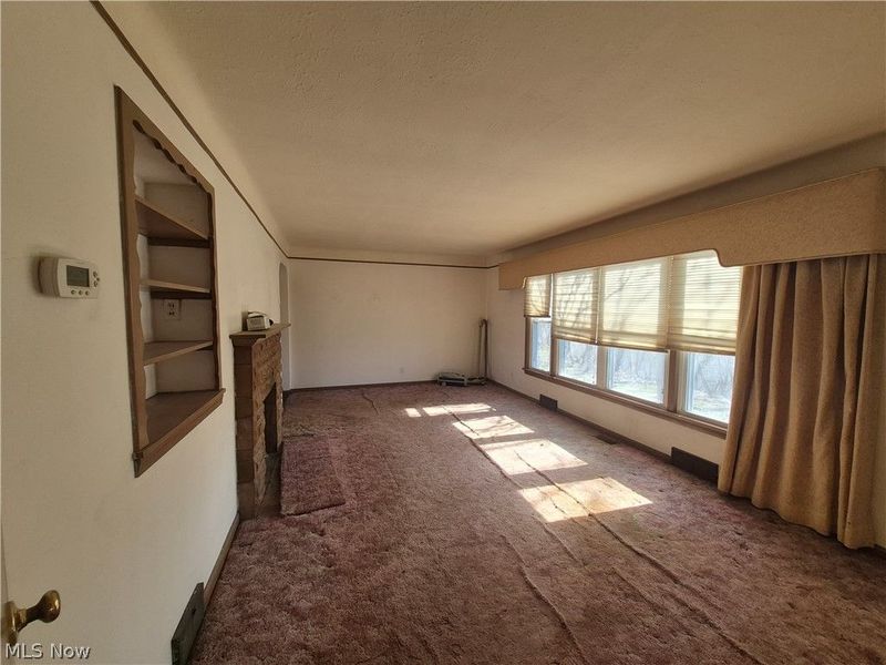 1093 E Schaaf Road , Independence, OH 44131 Photo 8