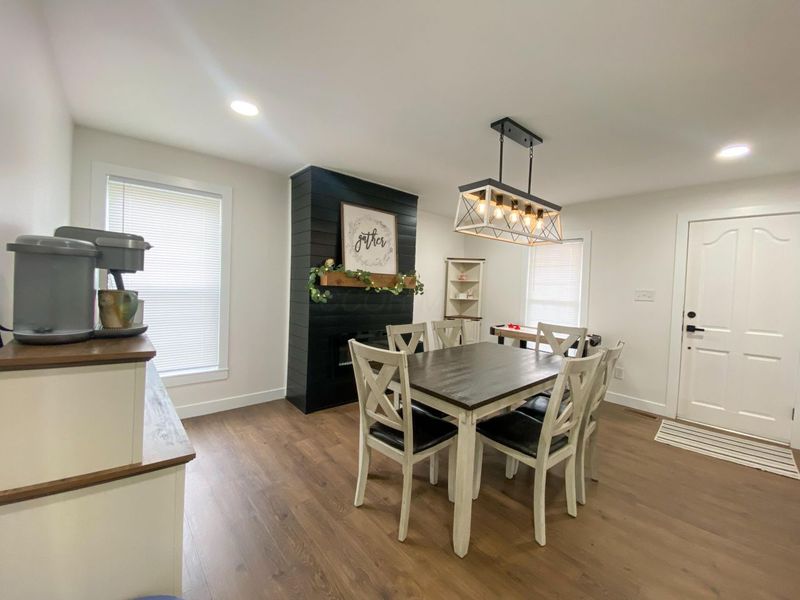 20 E High Street , Jeffersonville, OH 43128 Photo 13