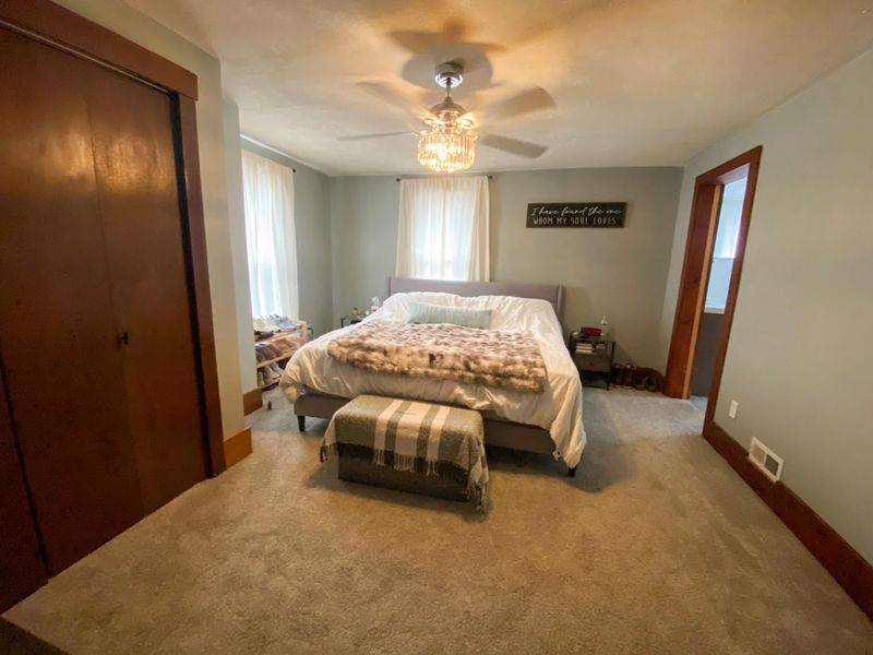 20 E High Street , Jeffersonville, OH 43128 Photo 19