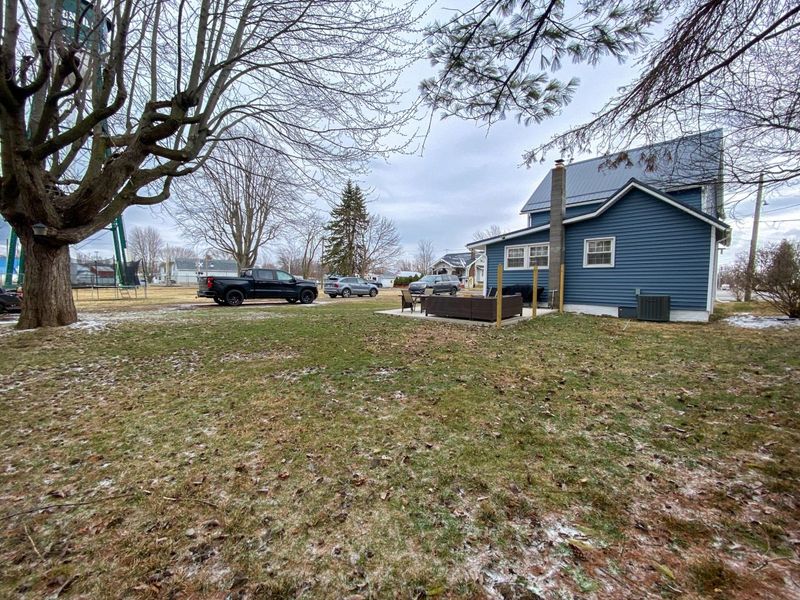 20 E High Street , Jeffersonville, OH 43128 Photo 30