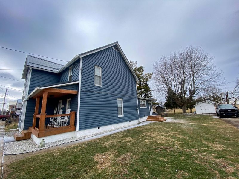 20 E High Street , Jeffersonville, OH 43128 Photo 4