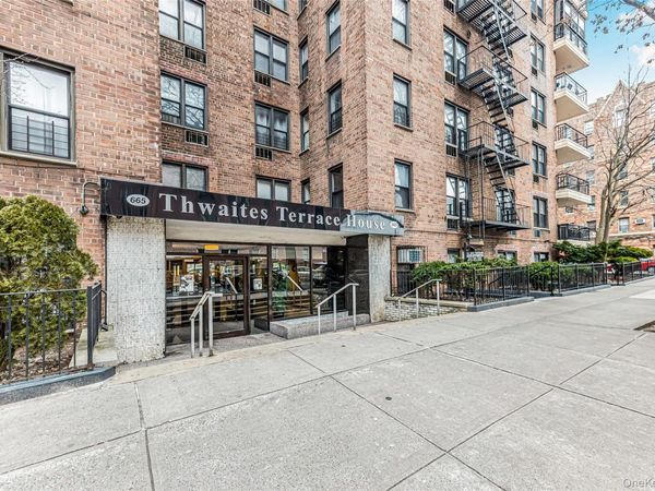 665 Thwaites Place , Unit 1X, Bronx, NY 10467