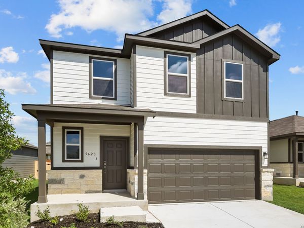 5623 Franklin Hills, Von Ormy, TX 78073