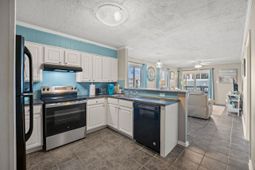 613 Ocean Blvd. S photo 4