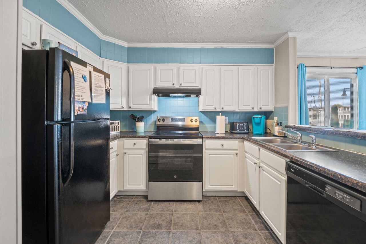 613 Ocean Blvd. S Photo 4