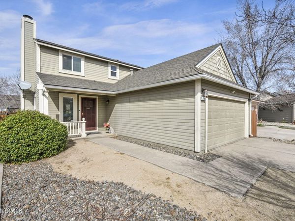 2140 Burnside Drive, Sparks, NV 89434