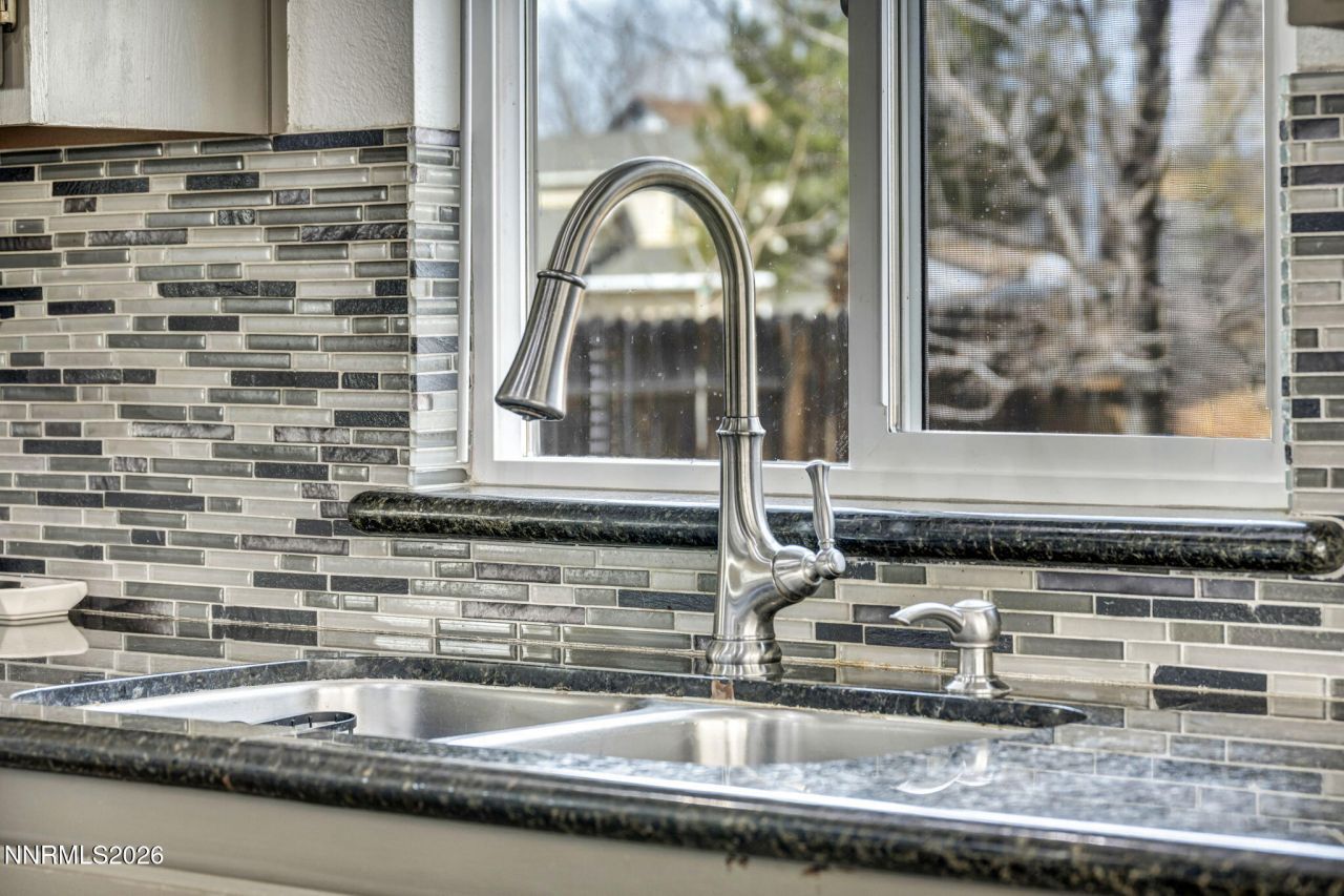 2140 Burnside Drive, Sparks, NV 89434 Photo