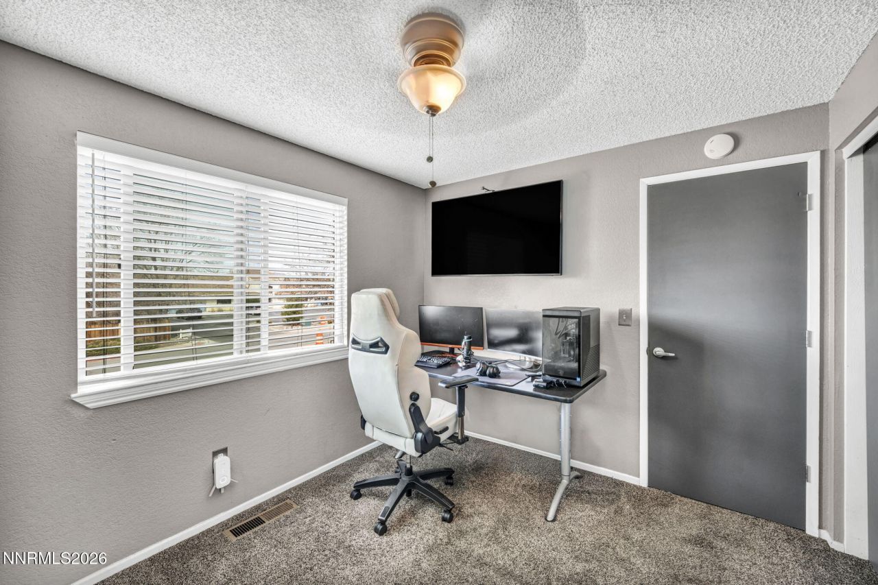 2140 Burnside Drive, Sparks, NV 89434 Photo