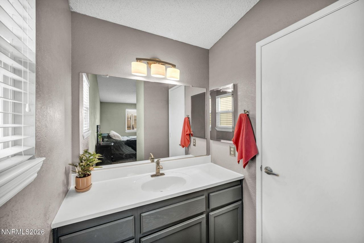 2140 Burnside Drive, Sparks, NV 89434 Photo