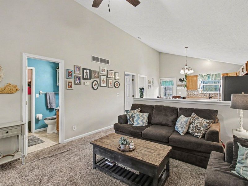 7652 Falls Creek Way, Burlington, KY 41005 Photo 6