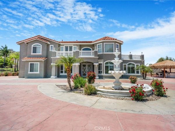 27355 Stonehenge Circle, Hemet, CA 92544
