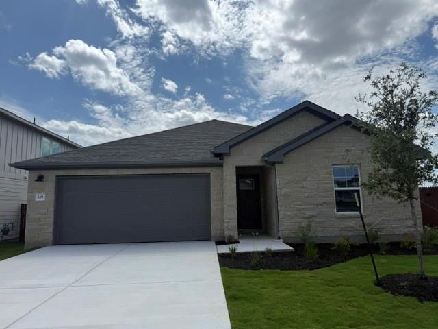 129 Skyview Farm Ln, Liberty Hill, TX 78642 Main Photo
