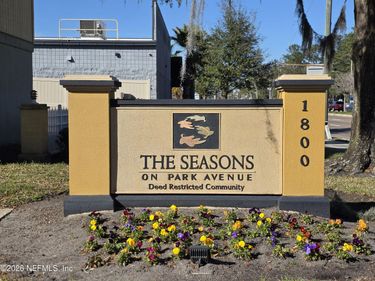 1800 PARK Avenue, Unit 357, Orange Park, FL 32073