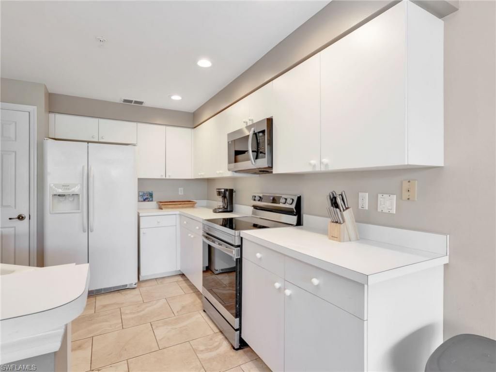 25220 Pelican Creek Cir, Unit 102, Bonita Springs, FL 34134 Photo