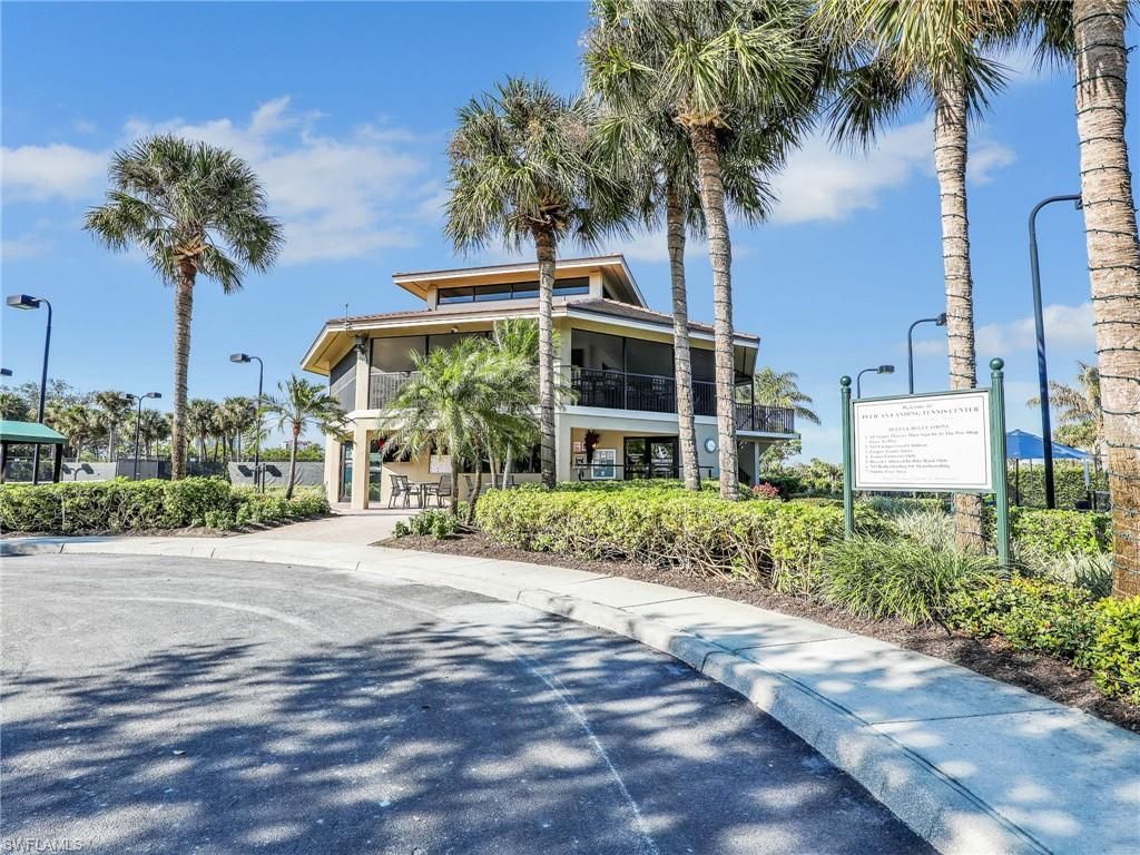 25220 Pelican Creek Cir, Unit 102, Bonita Springs, FL 34134 Photo