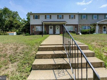 20 SURREY DRIVE , CHAMBERSBURG, PA 17201
