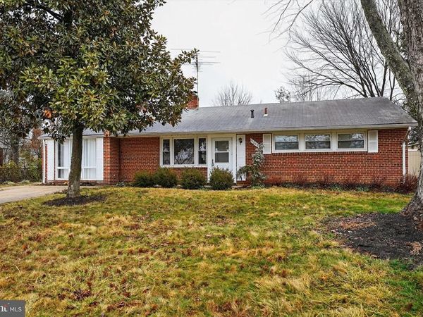 5219 MONTGOMERY STREET , SPRINGFIELD, VA 22151