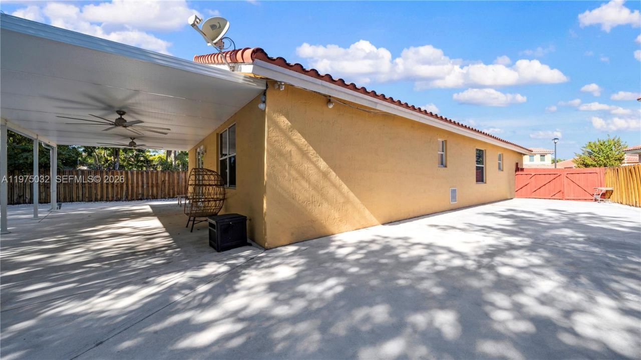 12896 SW 54th Ct, Miramar, FL 33027 Photo