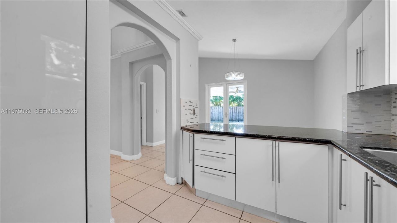 12896 SW 54th Ct, Miramar, FL 33027 Photo