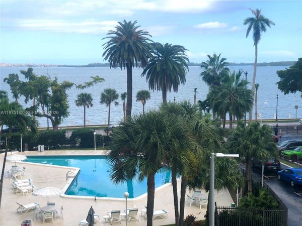 1408 Brickell Bay Dr , Unit 404, Miami, FL 33131