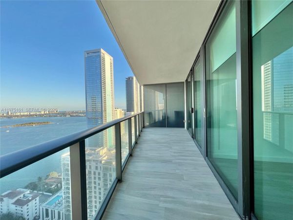 460 NE 28 ST , Unit 3203, Miami, FL 33137