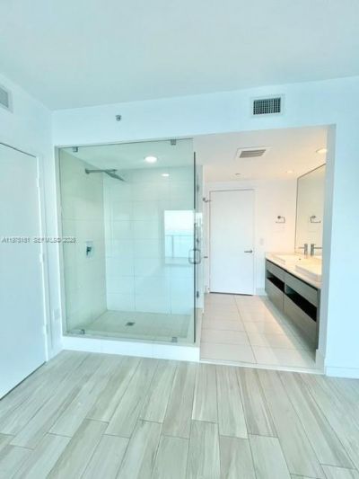 460 NE 28 St, Unit 3203, Miami, FL 33137 Photo