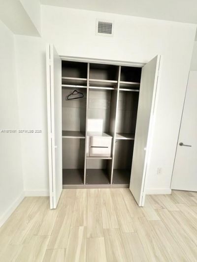 460 NE 28 St, Unit 3203, Miami, FL 33137 Photo