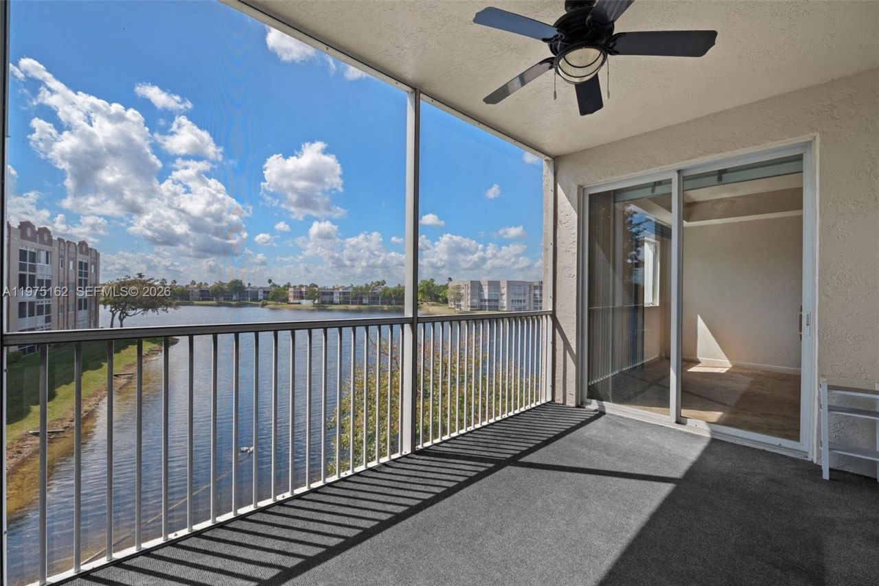 7727 Southampton Ter , Unit 303, Tamarac, FL 33321 Photo