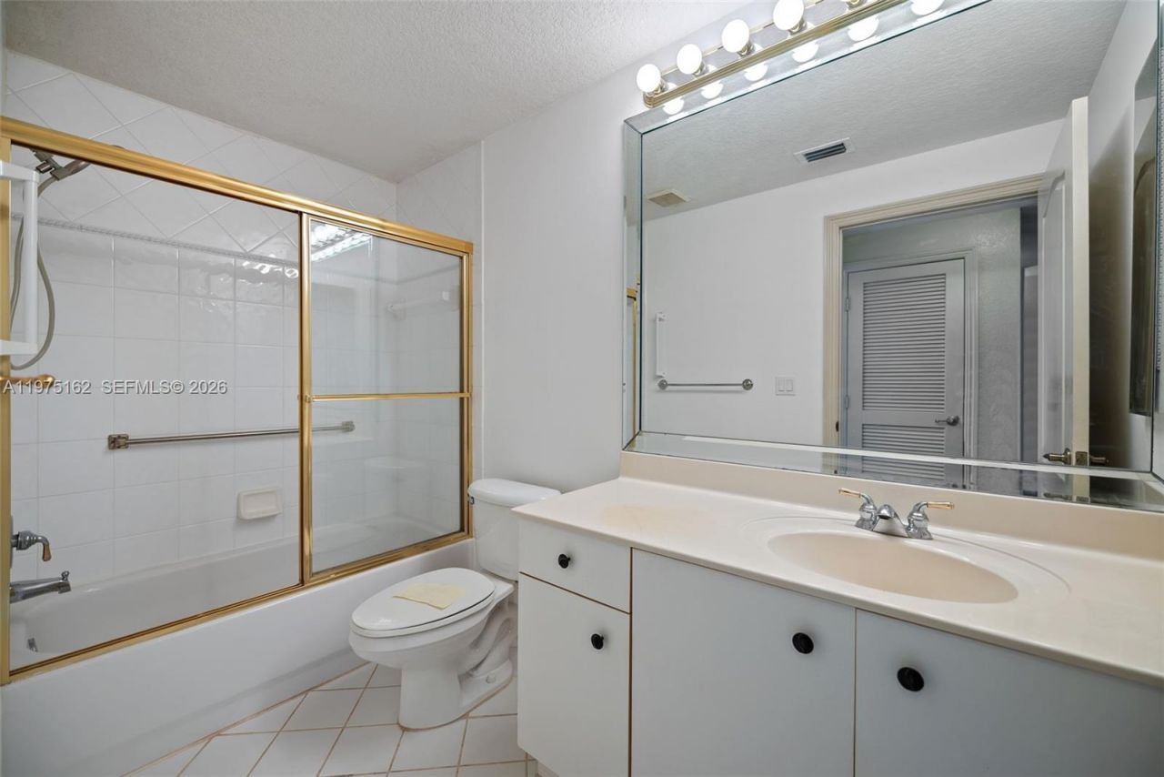 7727 Southampton Ter , Unit 303, Tamarac, FL 33321 Photo