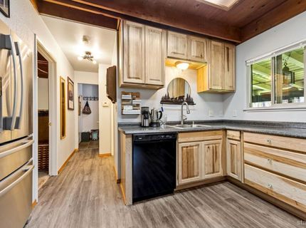 1832 Nez Perce Drive, South Lake Tahoe, CA 96150 Photo