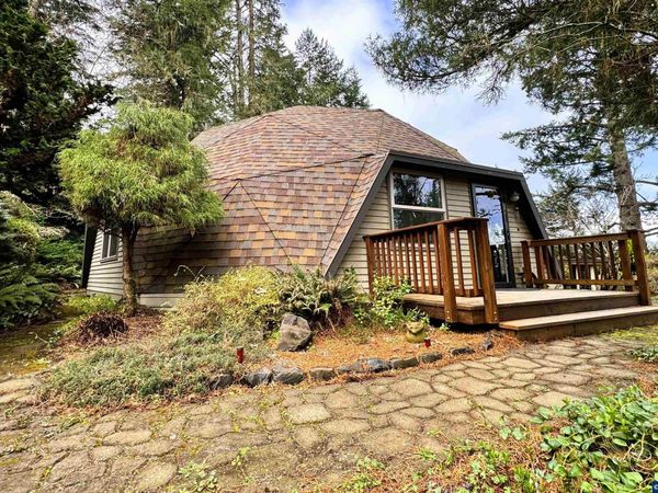 12770 Maxfield Creek Rd, Monmouth, OR 97361