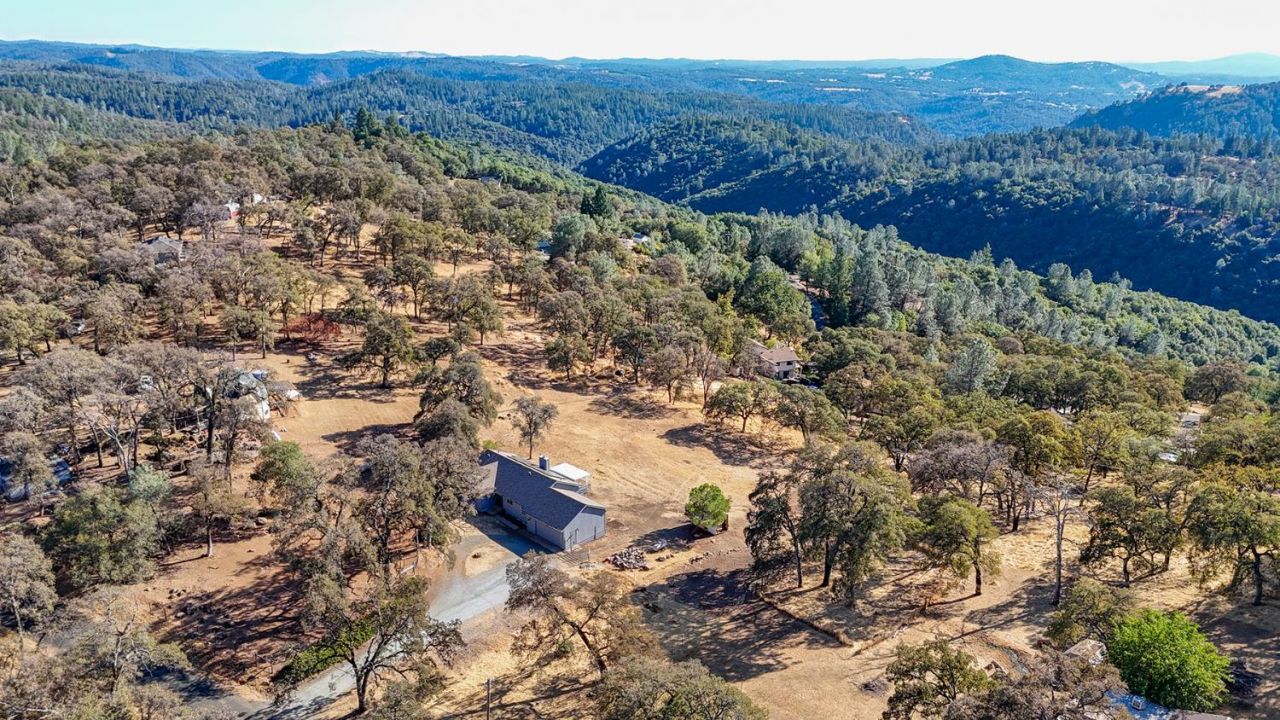 5892 Mckinley Dr, Garden Valley, CA 95633 Photo