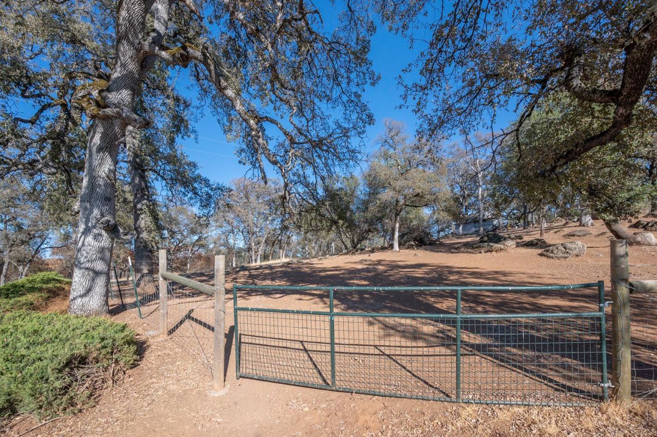 5892 Mckinley Dr, Garden Valley, CA 95633 Photo