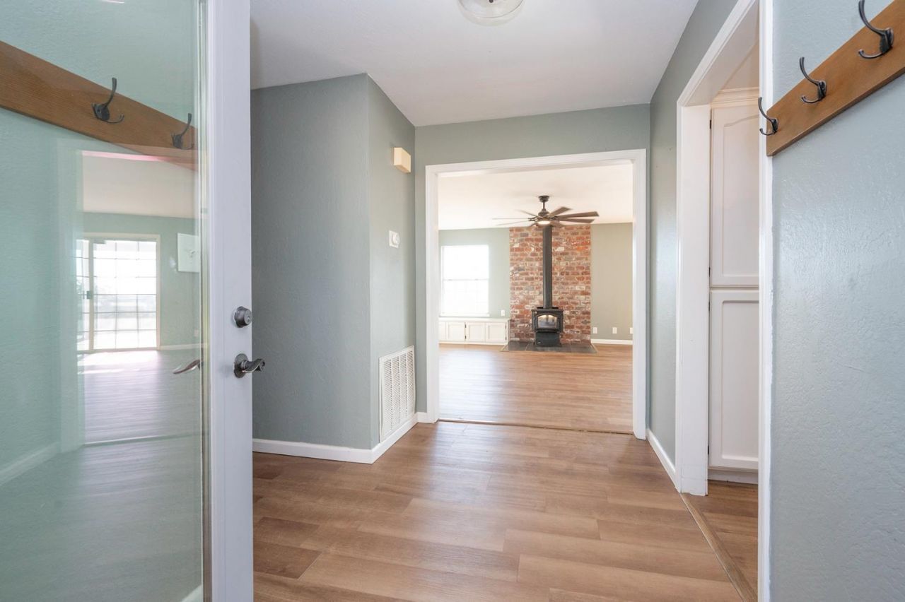 5892 Mckinley Dr, Garden Valley, CA 95633 Photo