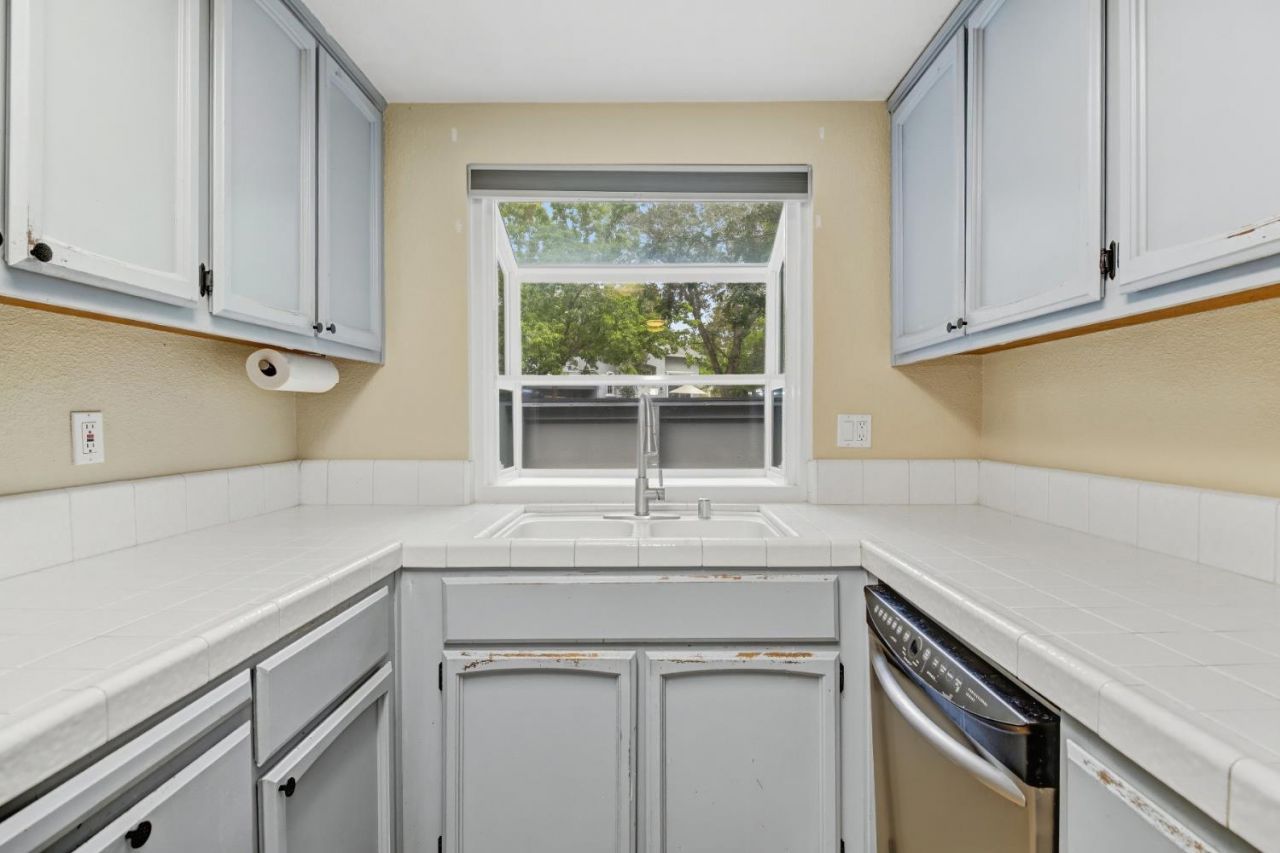 6359 Slippery Creek Lane, Citrus Heights, CA 95621 Photo