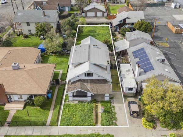 910 G St, Marysville, CA 95901