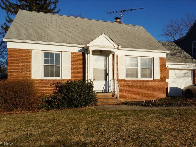 1887 Lawnway Road , South Euclid, OH 44121 Photo 1