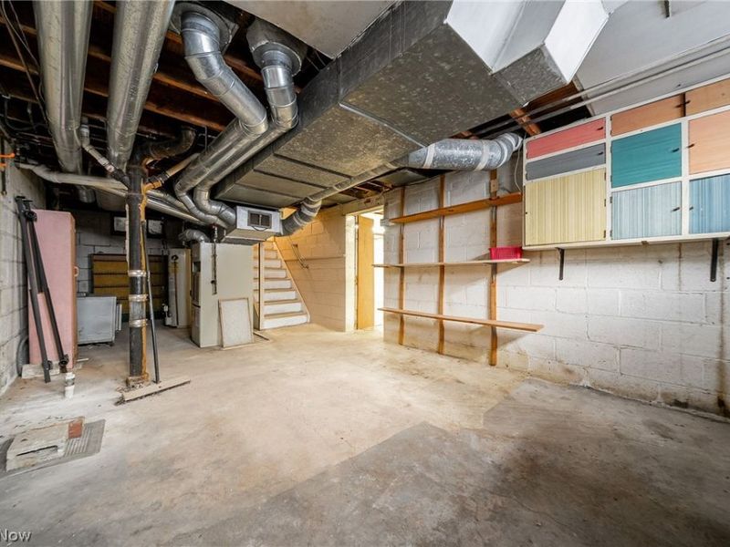 1887 Lawnway Road , South Euclid, OH 44121 Photo 24