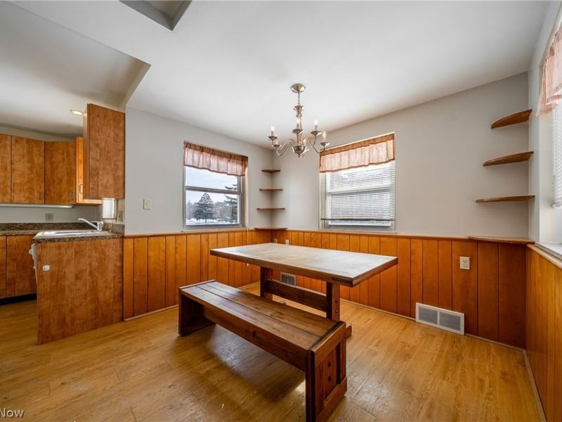 1899 Lawnway Road , South Euclid, OH 44121 Photo 6