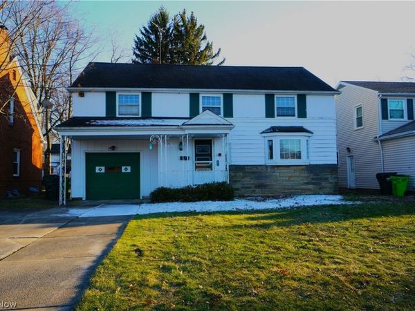 4602 College Road , South Euclid, OH 44121