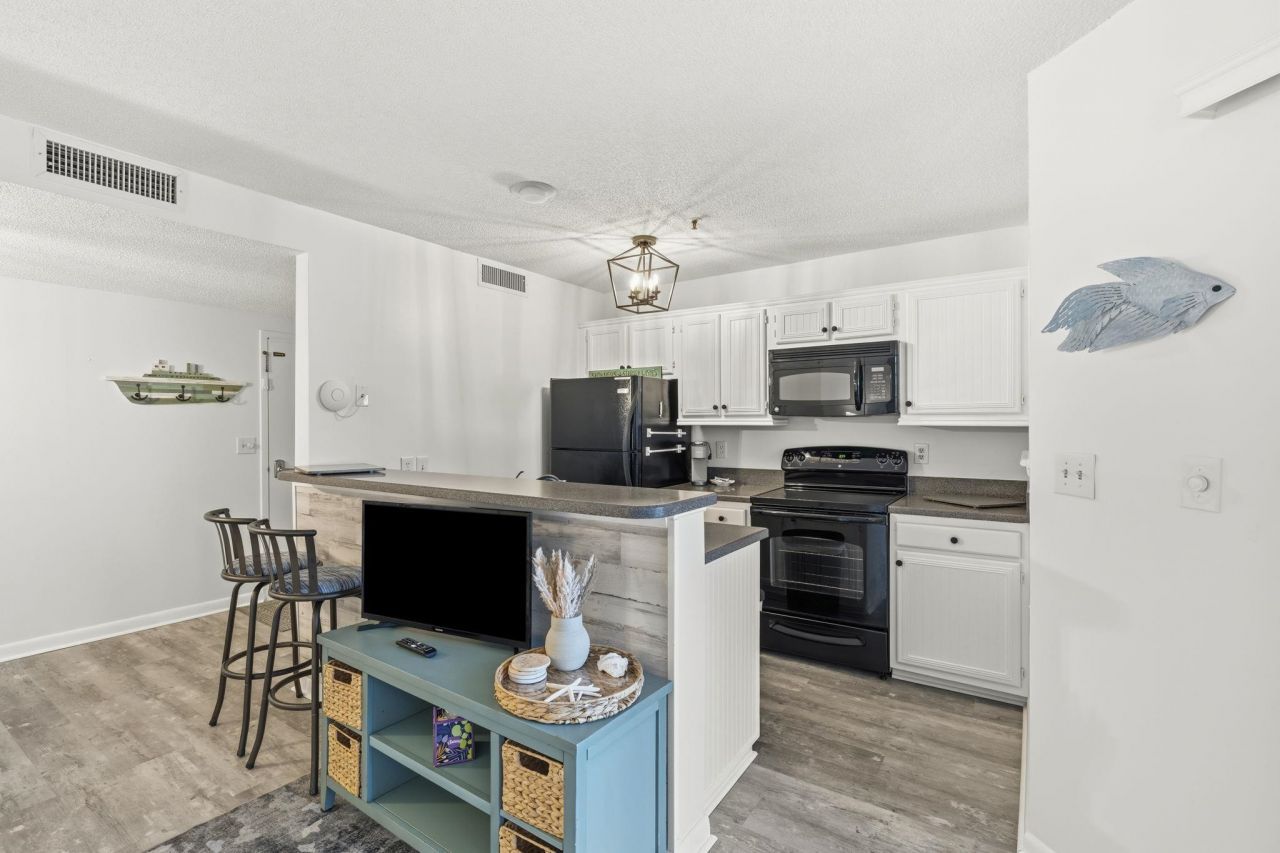 5905 S Kings Hwy.  Photo 7