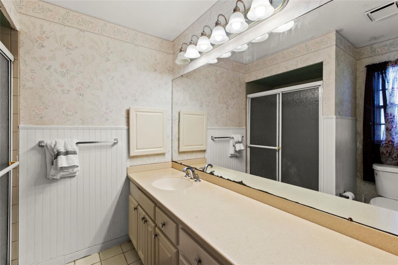 2804 W 27th Ave Dr , Bradenton, FL 34205 Photo