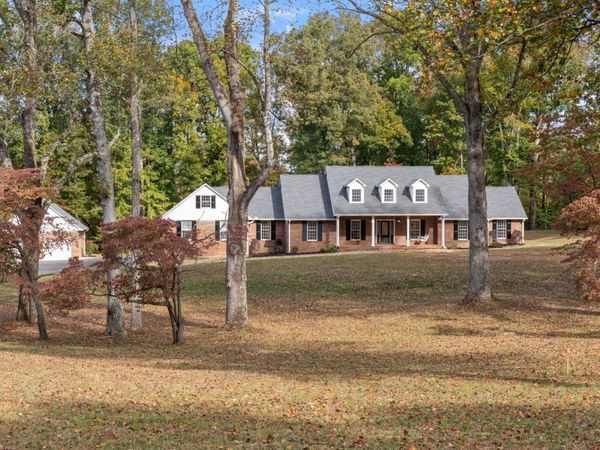 416 Powers Rd , Manchester, TN 37355