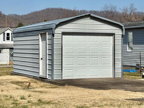 617 North 6th . Avenue, Paden City, WV 26159