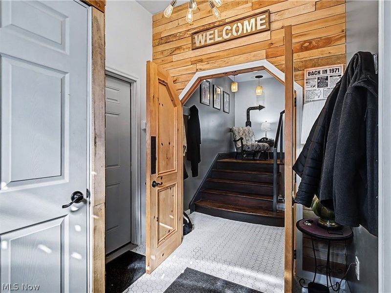 37931 Vine Street, Willoughby, OH 44094 Photo 4