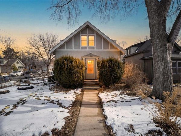 2501 33rd Avenue S, Minneapolis, MN 55406