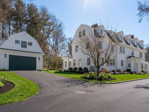 2 Effie Place, Lexington, MA 02421