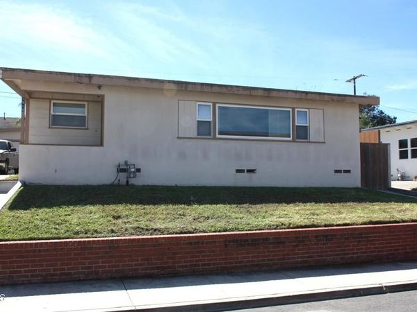 1910 Colonia Place, Camarillo, CA 93010