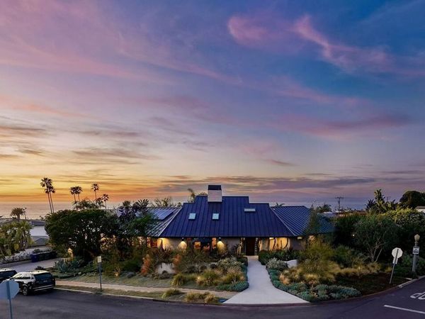 375 Camino De Las Colinas, Redondo Beach, CA 90277